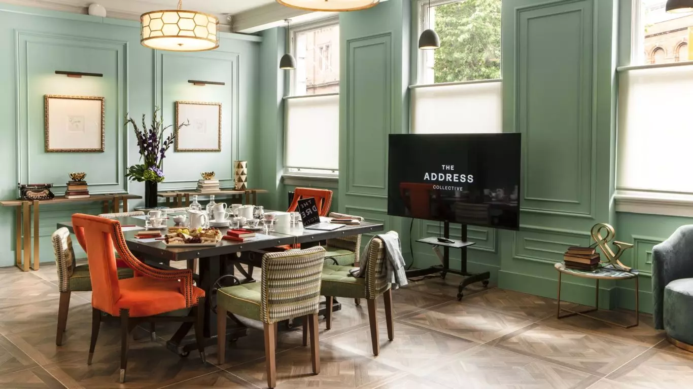 Address-Connolly- Authors- lounge