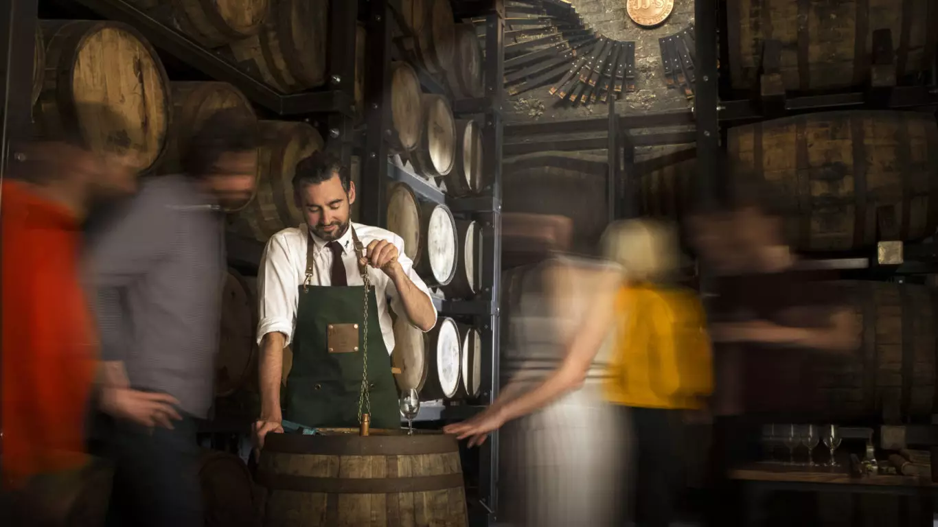 CASK DRAW EXPERIENCE